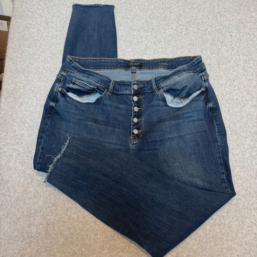 Judy Blue Skinny Fit Dark Wash Button Fly Raw Hem Jeans 22W Plus